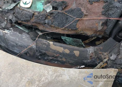 2019 Volkswagen Tiguan 2.0T Se/2.0T Sel/2.0T Sel R-Line/2.0T Sel R-Line Black z USA, uszkodzony, nr VIN 3VV2B7AX3KM143436